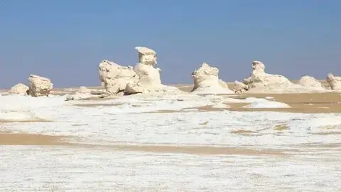 White & Black Desert Tour – 2 Days / 1 Night Camping from Cairo